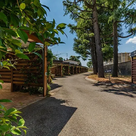 Motel Rona 4*