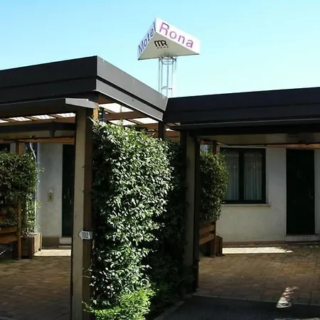 Rona 4*